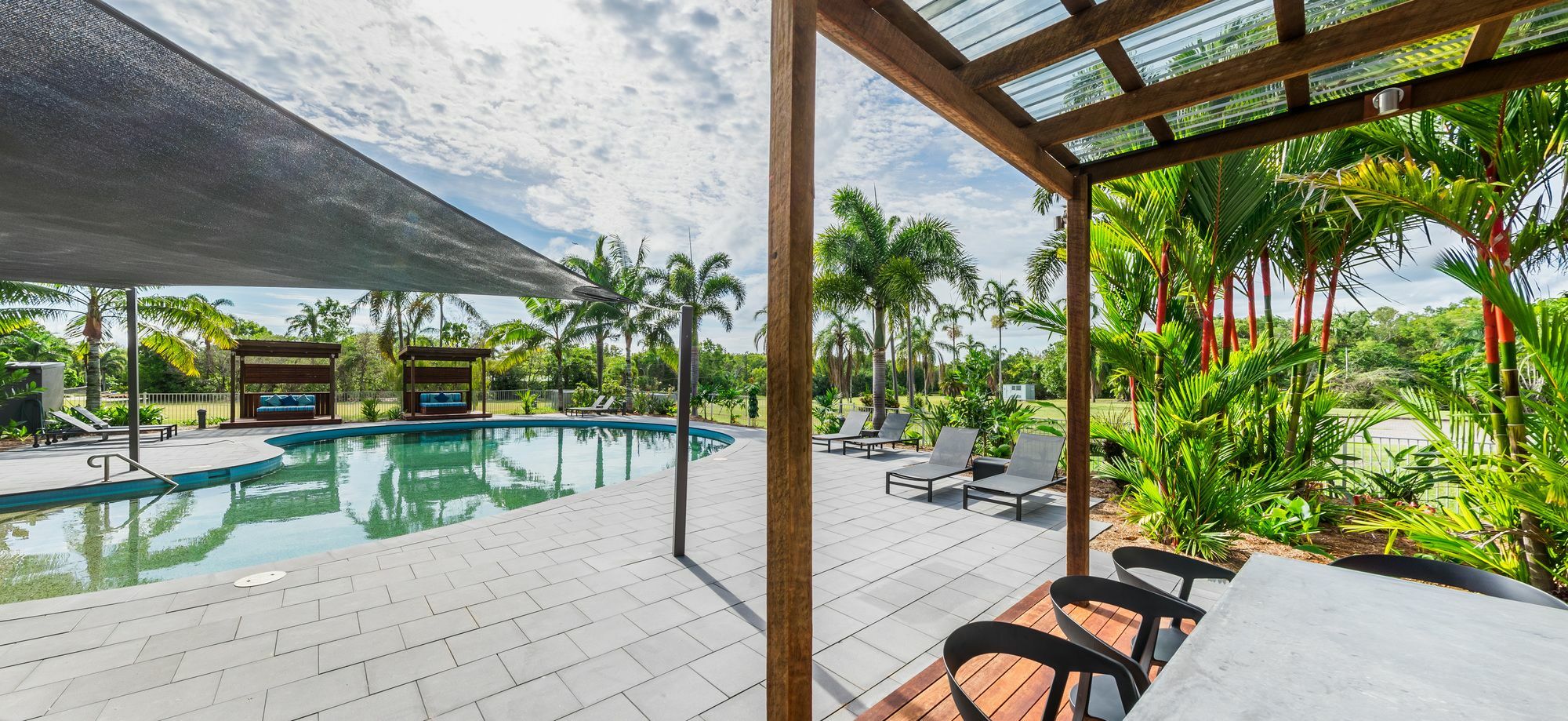 Aparthotel The Sebel Palm Cove Exterior foto